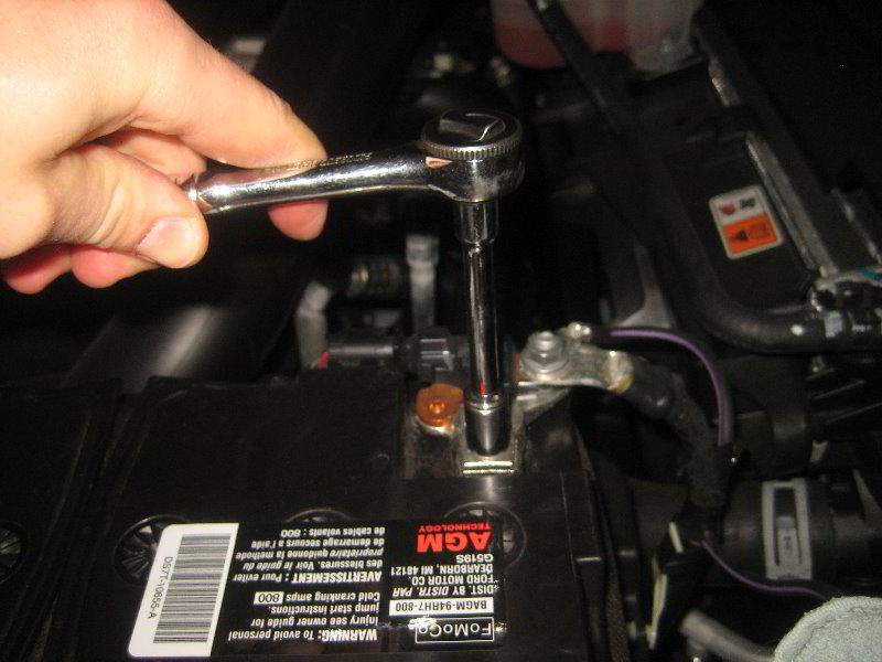 2018-Ford-Expedition-12V-Automotive-Battery-Replacement-Guide-019