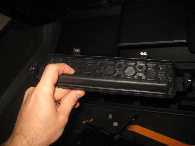 2018-Ford-Expedition-Cabin-Air-Filter-Replacement-Guide-031