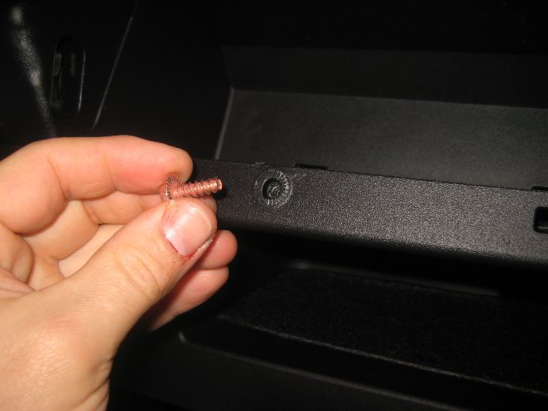 2018-Ford-Expedition-Cabin-Air-Filter-Replacement-Guide-045