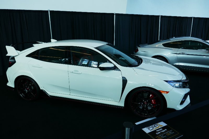 2018-OC-International-Auto-Show-003