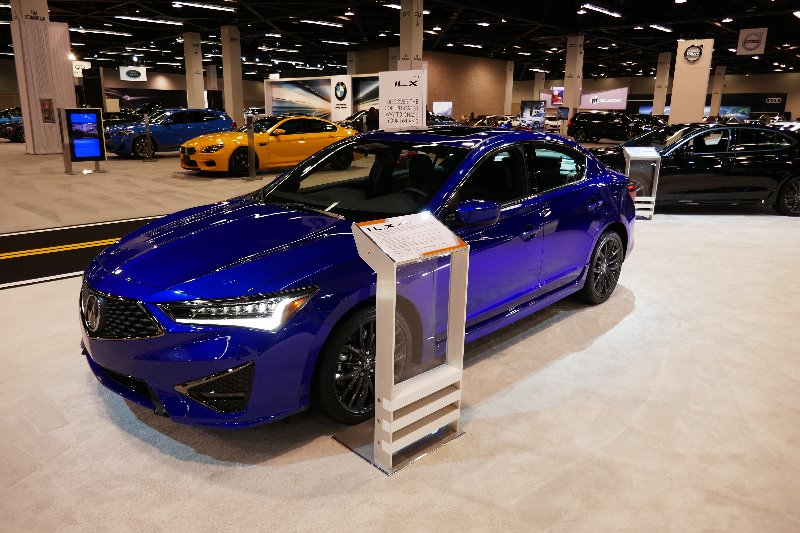 2018-OC-International-Auto-Show-004