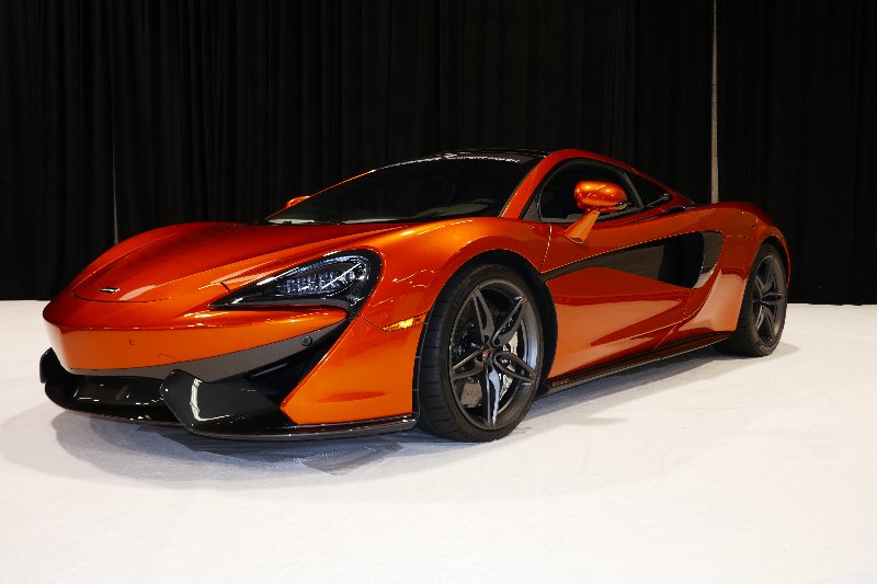 2018-OC-International-Auto-Show-049