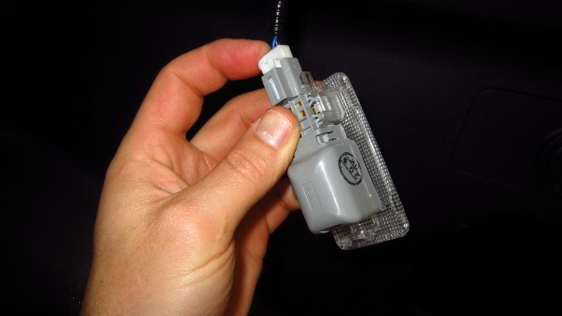 2019-2023-Toyota-RAV4-Cargo-Area-Light-Bulb-Replacement-Guide-014