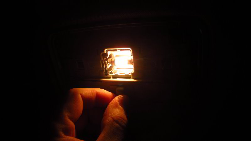 2019-2023-Toyota-RAV4-Dome-Light-Bulb-Replacement-Guide-011