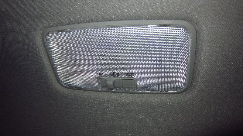 2019-2023-Toyota-RAV4-Dome-Light-Bulb-Replacement-Guide-014
