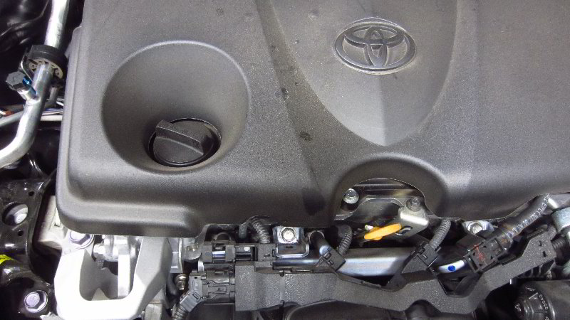 2019-2023-Toyota-RAV4-Engine-Oil-Change-Guide-002