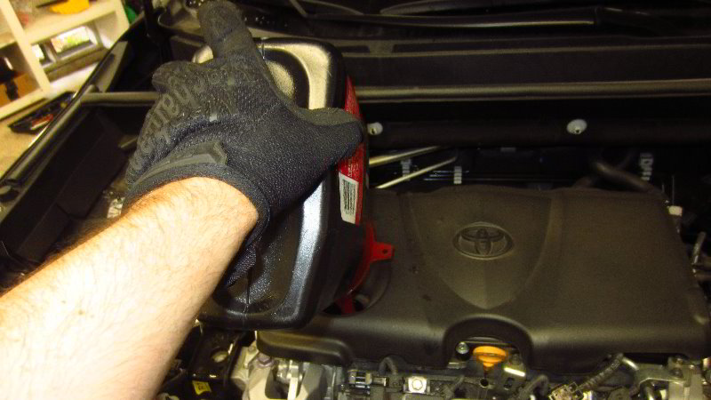 2019-2023-Toyota-RAV4-Engine-Oil-Change-Guide-034