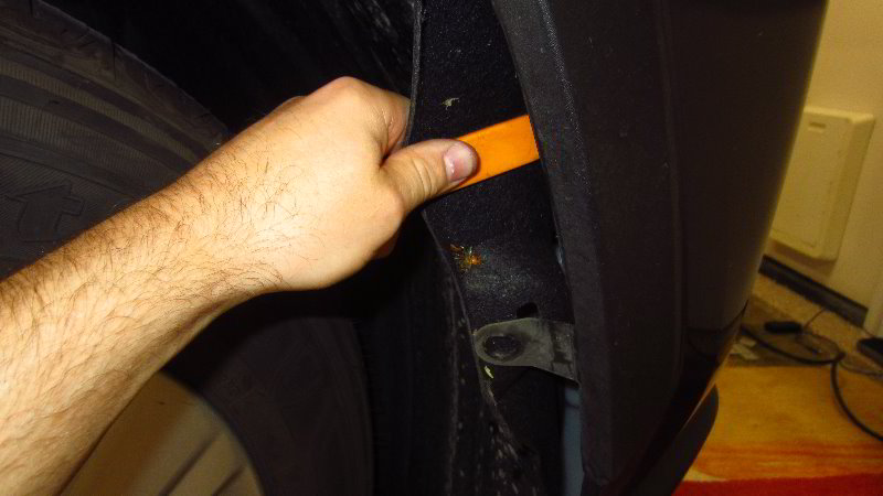 2019-2023-Toyota-RAV4-Fog-Light-Bulbs-Replacement-Guide-010