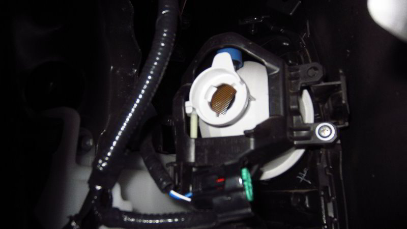 2019-2023-Toyota-RAV4-Fog-Light-Bulbs-Replacement-Guide-017