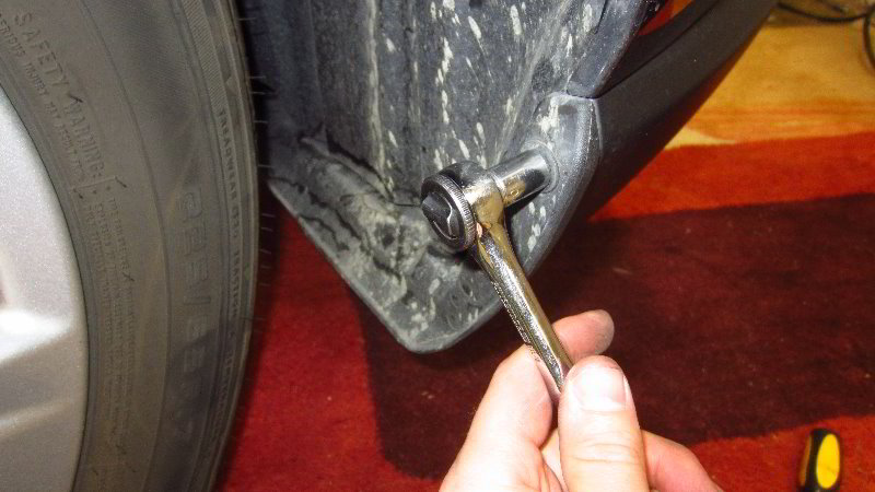 2019-2023-Toyota-RAV4-Fog-Light-Bulbs-Replacement-Guide-024