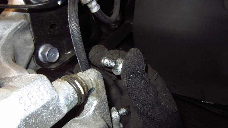 2019-2023-Toyota-RAV4-Front-Brake-Pads-Replacement-Guide-012