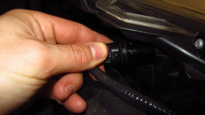 2019-2023-Toyota-RAV4-Front-Side-Marker-Light-Bulb-Replacement-Guide-009