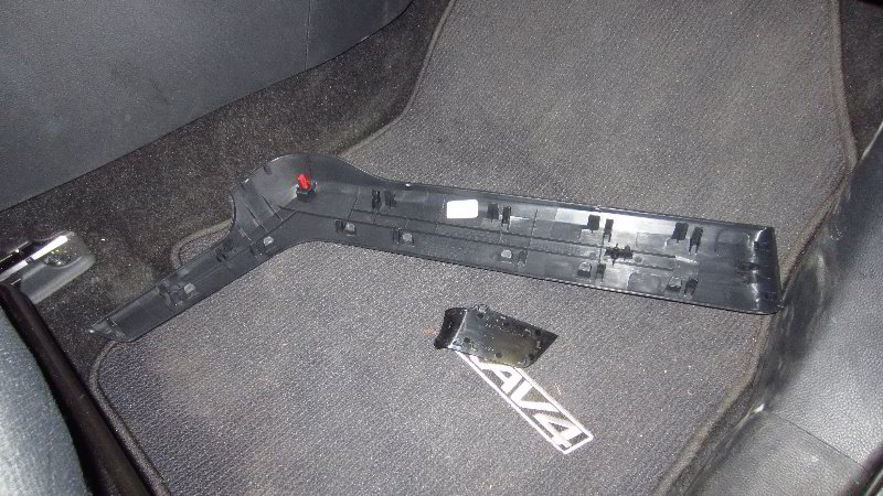 2019-2023-Toyota-RAV4-Interior-Door-Panel-Removal-Guide-012