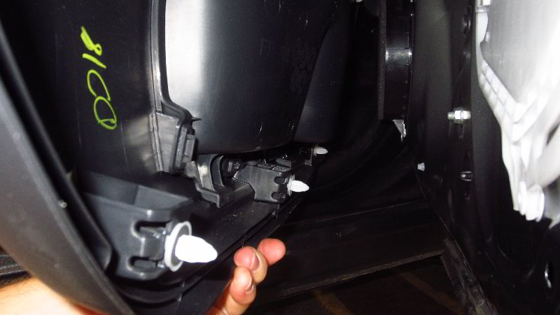 2019-2023-Toyota-RAV4-Interior-Door-Panel-Removal-Guide-020