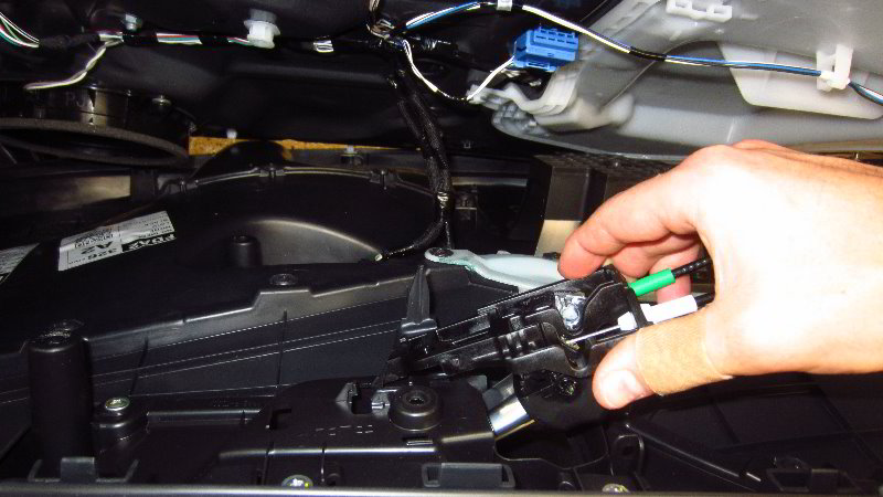 2019-2023-Toyota-RAV4-Interior-Door-Panel-Removal-Guide-041