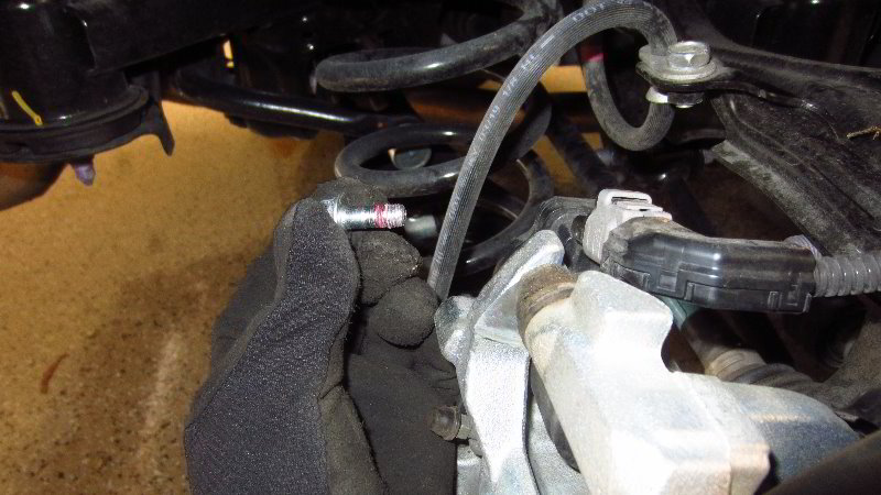 2019-2023-Toyota-RAV4-Rear-Brake-Pads-Replacement-Guide-011