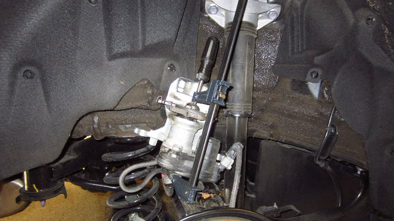 2019-2023-Toyota-RAV4-Rear-Brake-Pads-Replacement-Guide-021