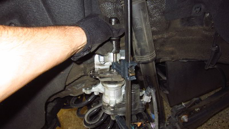 2019-2023-Toyota-RAV4-Rear-Brake-Pads-Replacement-Guide-024