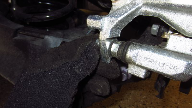 2019-2023-Toyota-RAV4-Rear-Brake-Pads-Replacement-Guide-029