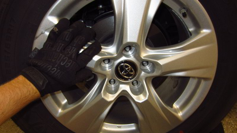 2019-2023-Toyota-RAV4-Rear-Brake-Pads-Replacement-Guide-037