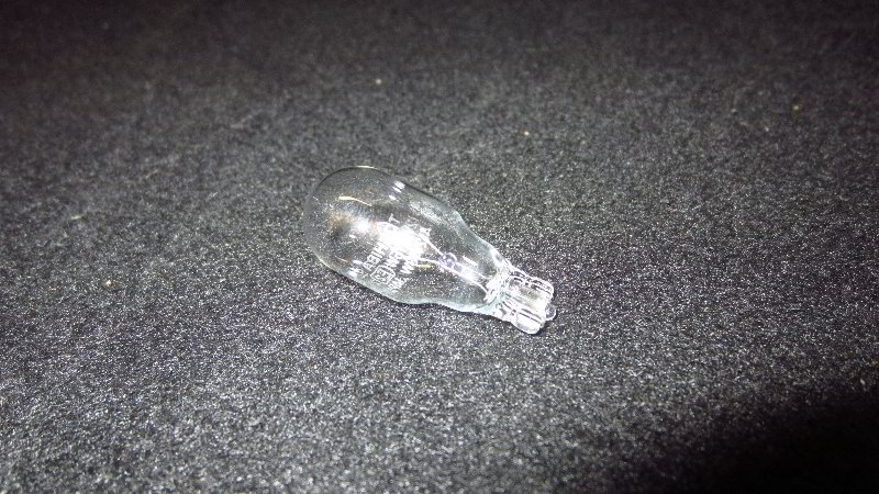 2019-2023-Toyota-RAV4-Rear-Reverse-Light-Bulbs-Replacement-Guide-012