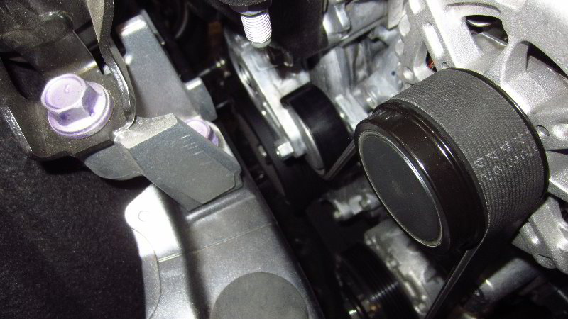 2019-2023-Toyota-RAV4-Serpentine-Accessory-Belt-Replacement-Guide-004