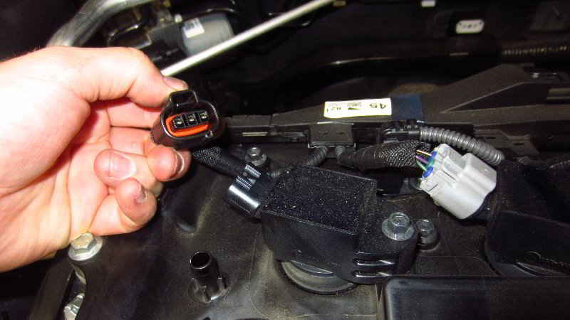 2019-2023-Toyota-RAV4-Spark-Plugs-Replacement-Guide-007