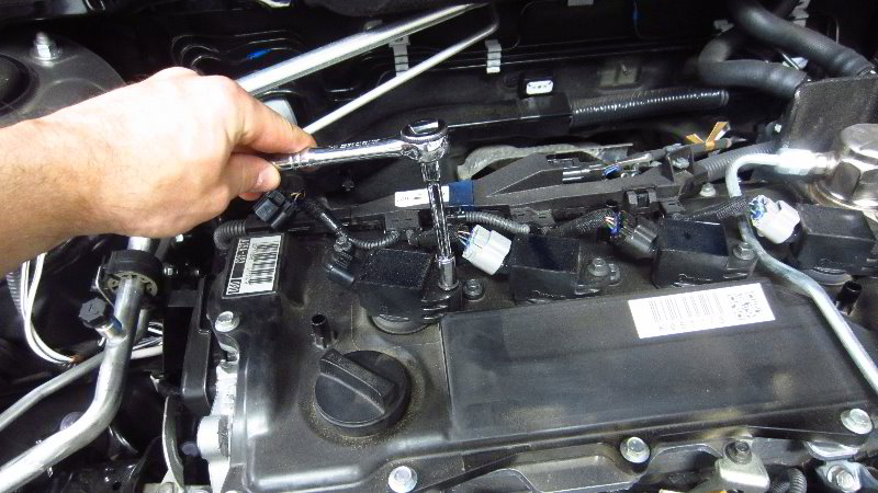 2019-2023-Toyota-RAV4-Spark-Plugs-Replacement-Guide-008