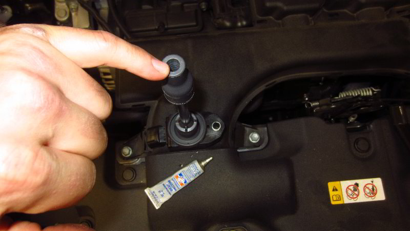 2019-2023-Toyota-RAV4-Spark-Plugs-Replacement-Guide-019