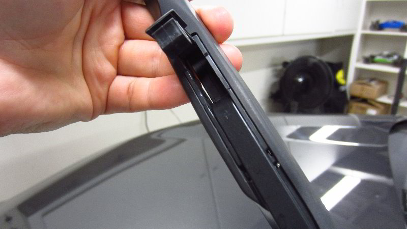 2019-2023-Toyota-RAV4-Windshield-Wiper-Blades-Replacement-Guide-012