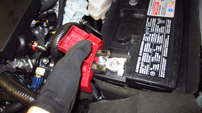 2019-2024-Nissan-Altima-12V-Automotive-Battery-Replacement-Guide-027