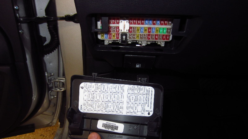 2019-2024-Nissan-Altima-Electrical-Fuse-Replacement-Guide-012