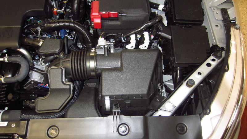 2019-2024-Nissan-Altima-Engine-Air-Filter-Replacement-Guide-017