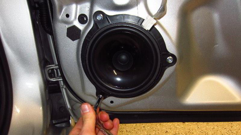 2019-2024-Nissan-Altima-Door-Panel-Removal-Speaker-Upgrade-Guide-028