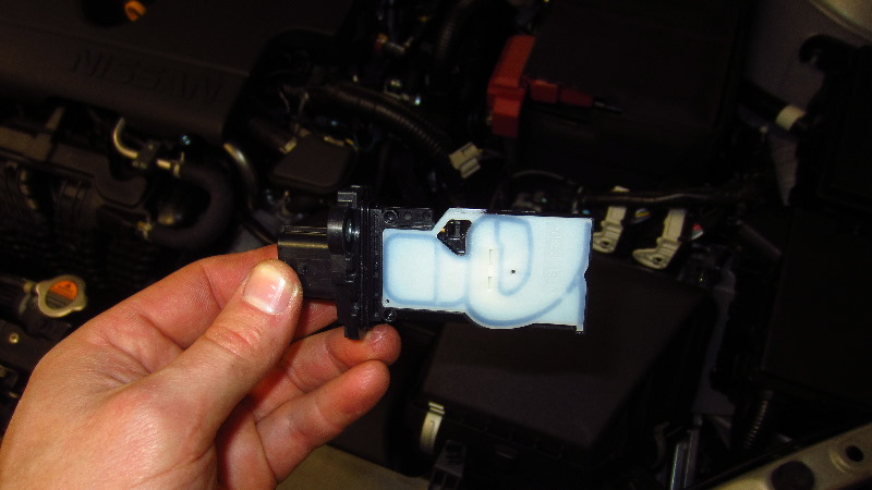 2019-2024-Nissan-Altima-MAF-Sensor-Replacement-Guide-012
