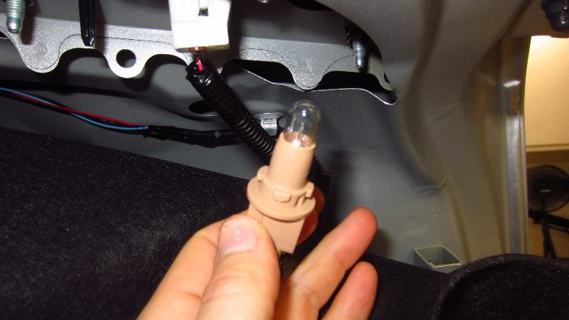 2019-2024-Nissan-Altima-Reverse-Parking-Light-Bulbs-Replacement-Guide-020
