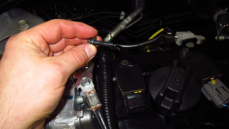 2019-2024-Nissan-Altima-Spark-Plugs-Replacement-Guide-009