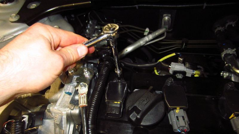 2019-2024-Nissan-Altima-Spark-Plugs-Replacement-Guide-021