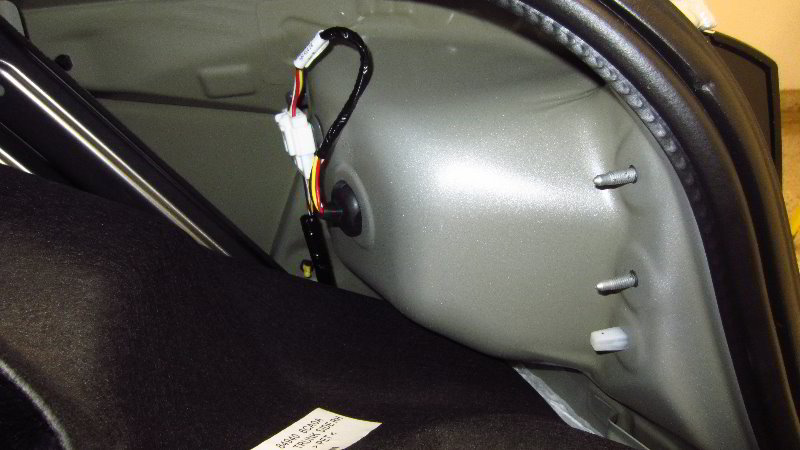 2019-2024-Nissan-Altima-Tail-Light-Bulbs-Replacement-Guide-013