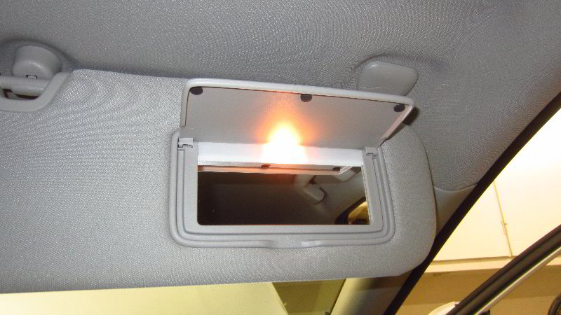 2019-2024-Nissan-Altima-Vanity-Mirror-Light-Bulb-Replacement-Guide-003