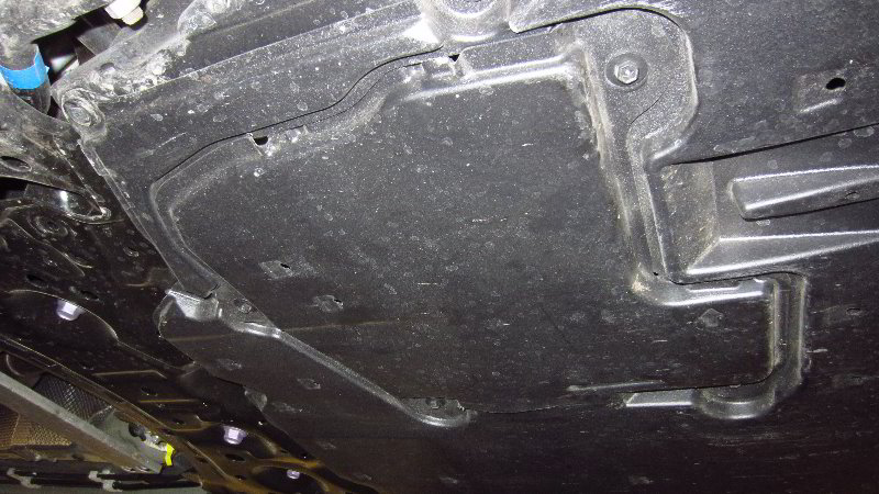 2020-Toyota-Corolla-Engine-Oil-Change-Guide-007