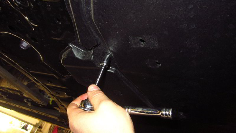 2020-Toyota-Corolla-Engine-Oil-Change-Guide-033