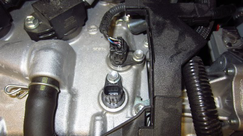2020-Toyota-Corolla-Camshaft-Position-Sensor-Replacement-Guide-007