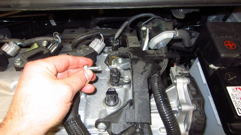 2020-Toyota-Corolla-Camshaft-Position-Sensor-Replacement-Guide-009