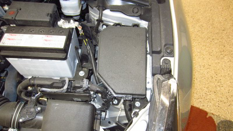 2020-Toyota-Corolla-Electrical-Fuse-Replacement-Guide-002