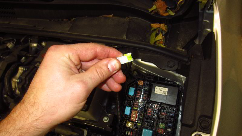 2020-Toyota-Corolla-Electrical-Fuse-Replacement-Guide-020