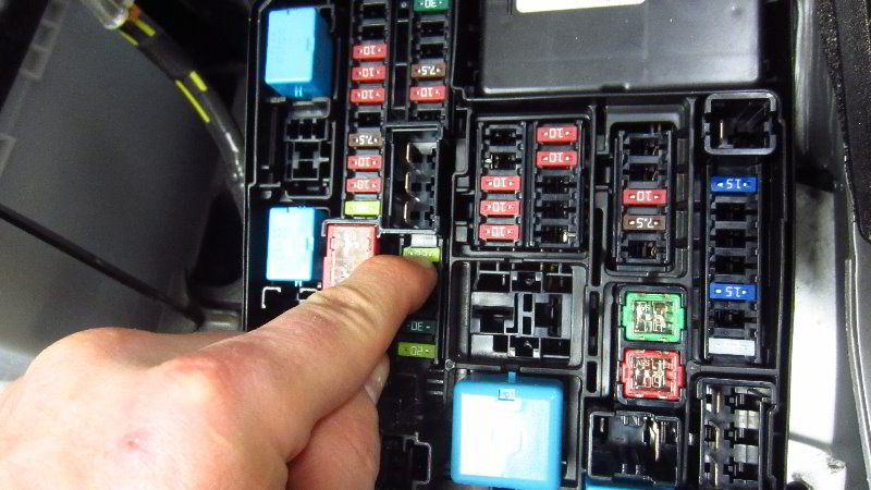 2020-Toyota-Corolla-Electrical-Fuse-Replacement-Guide-023
