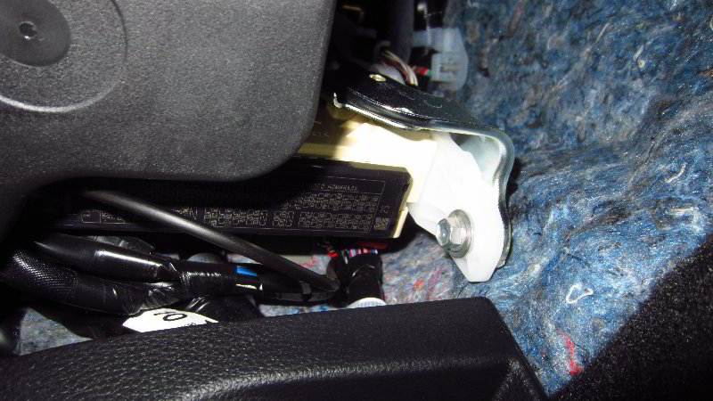 2020-Toyota-Corolla-Electrical-Fuse-Replacement-Guide-029