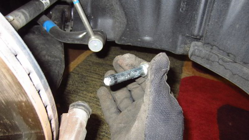 2020-Toyota-Corolla-Front-Brake-Pads-Replacement-Guide-025