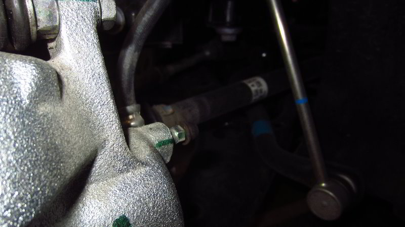 2020-Toyota-Corolla-Front-Brake-Pads-Replacement-Guide-041